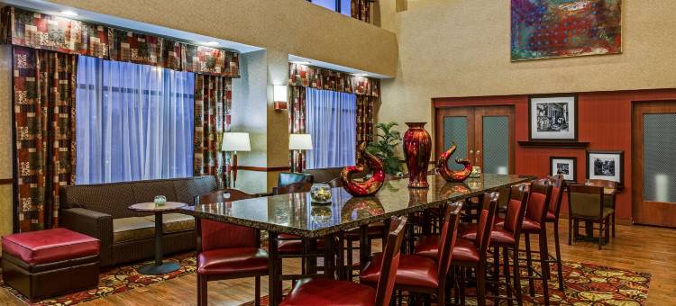 托雷多佩利斯堡希尔顿欢朋旅馆&套房酒店(Hampton Inn & Suites Toledo-Perrysburg)图片