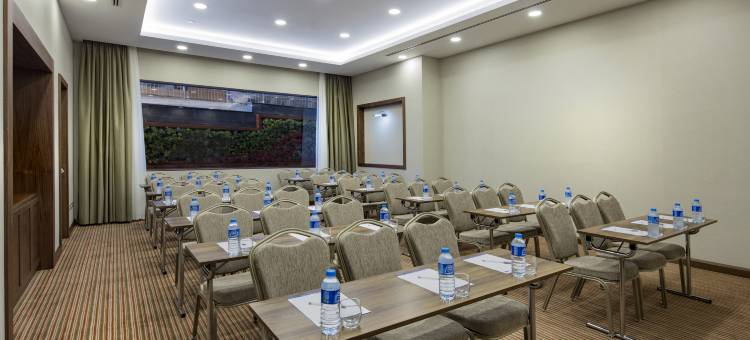 伊斯坦布尔阿塔科伊希尔顿欢朋酒店(Hampton by Hilton Istanbul Atakoy)图片