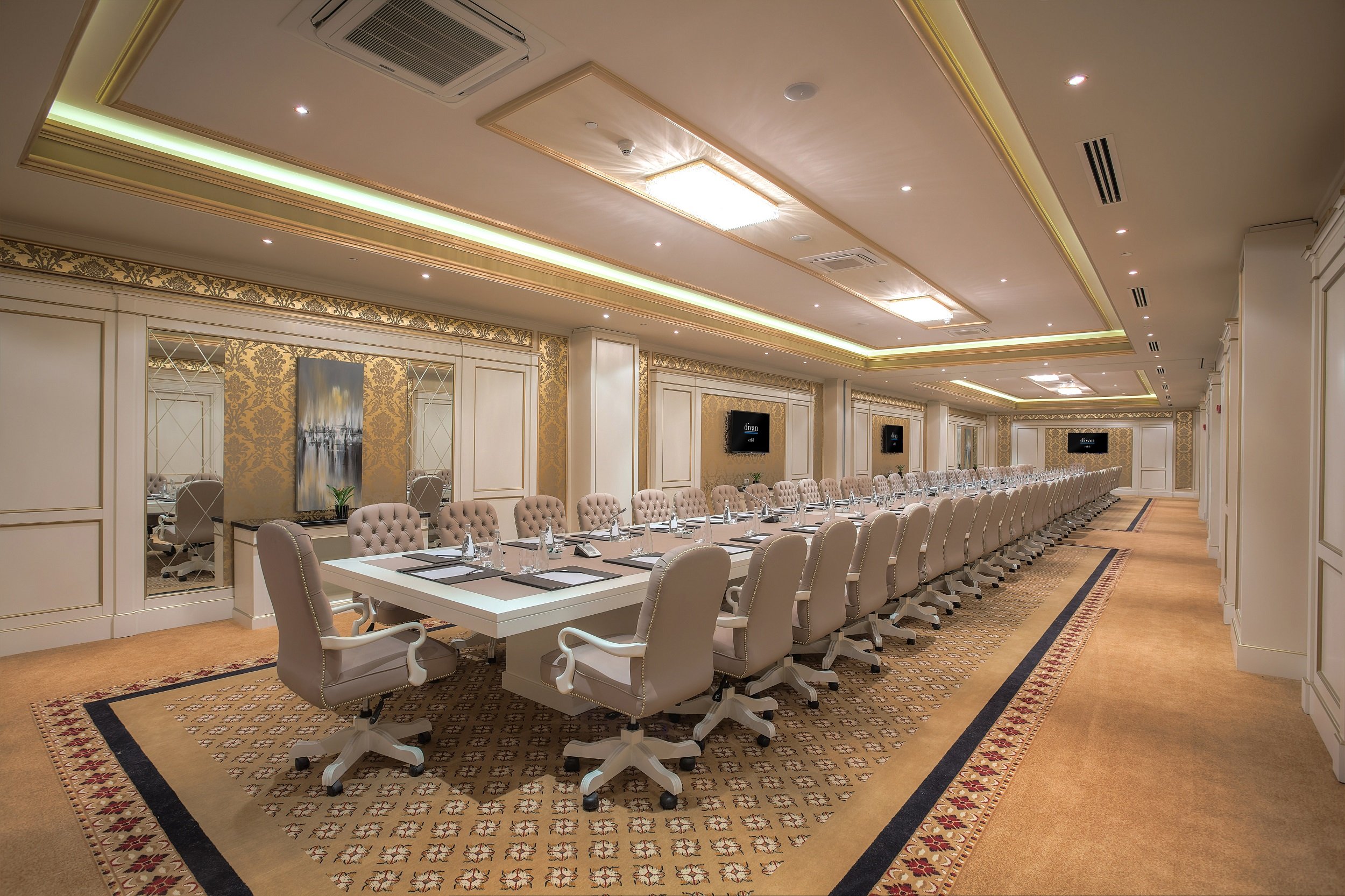 Divan Erbil Hotel Over view