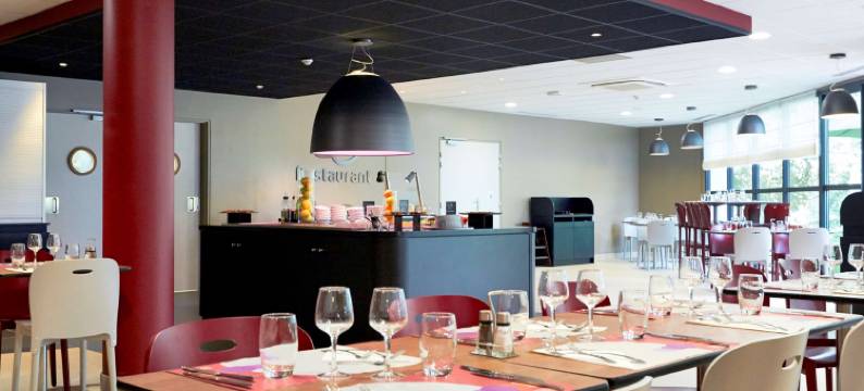 康铂酒店-波尔多西梅里尼亚克机场(Campanile BORDEAUX OUEST - Merignac - Airport)图片