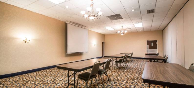 莫里斯I-80凯艺酒店(Quality Inn Morris I-80)图片