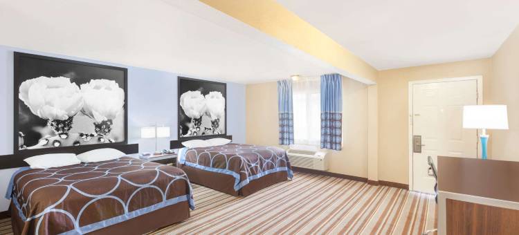 金斯维尔温德姆速8酒店(Super 8 by Wyndham Kingsville)图片