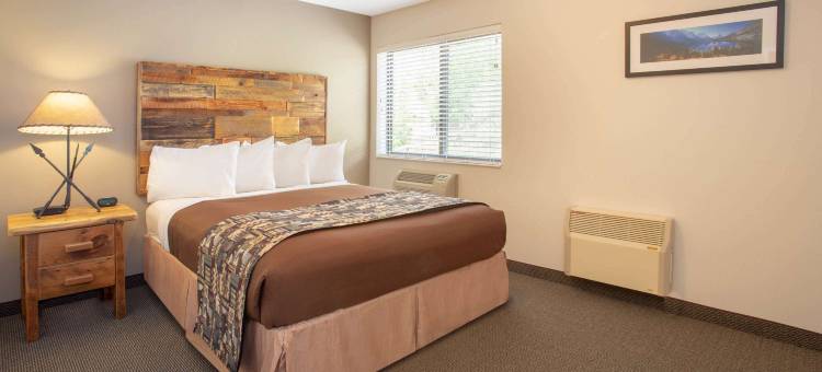 Travelodge by Wyndham Gardiner Yellowstone Park North图片