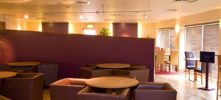 沃特福德中心普瑞米尔酒店(Premier Inn Watford Central)图片