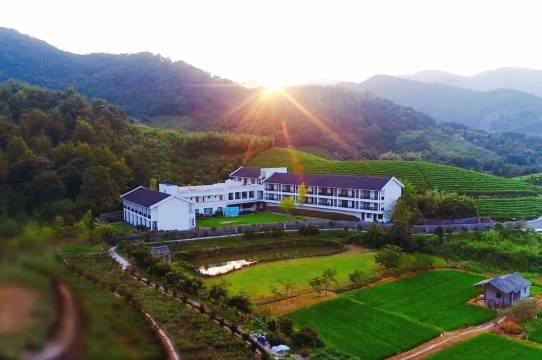 向阳舍客栈(厂观段分店)