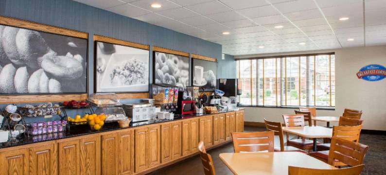 杰斐逊城呗盟套房酒店(Baymont by Wyndham Jefferson City)图片