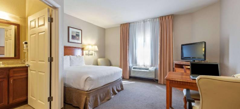 巴特尔斯维尔 75 号高速公路美洲长住套房酒店(Extended Stay America Suites - Bartlesville - Hwy 75)图片