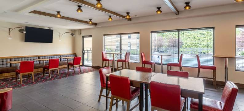 十字路口酒店, 纽堡(The Crossroads Hotel - Newburgh)图片