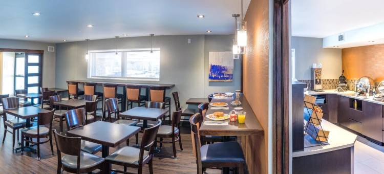 劳瑞尔山贝斯特韦斯特优质酒店(Best Western Plus Mont-Laurier)图片