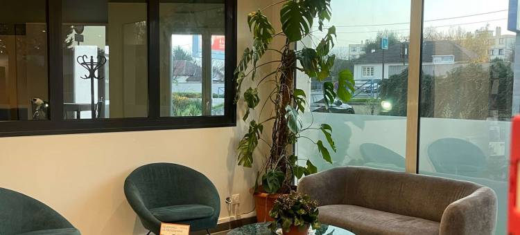 圣法戈蓬蒂埃里基里亚德酒店-阿波罗尼亚(Kyriad Saint-Fargeau-Ponthierry - Apollonia)图片