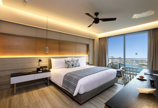 Renaissance Cancun Resort & Marina Hotel Overview