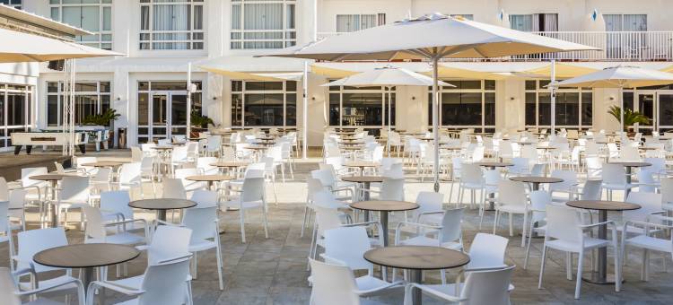 格鲁巴雷斯孔德阿尔赫西拉斯酒店(Globales Condes de Alcudia)图片