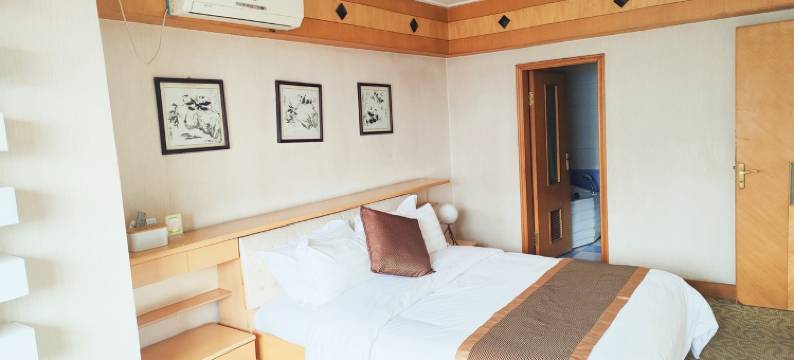 锦里锦外民宿(商业场街分店)图片