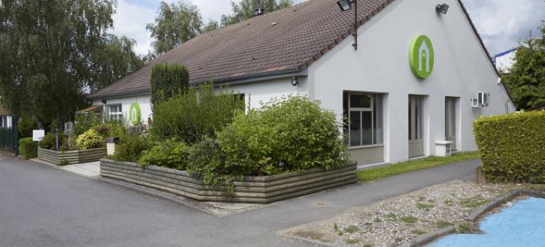 钟楼阿拉斯圣尼克拉酒店(Campanile Arras - Saint Nicolas)图片