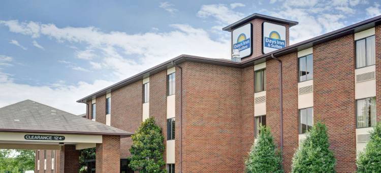 希科利温德姆戴斯套房酒店(Days Inn & Suites by Wyndham Hickory)图片