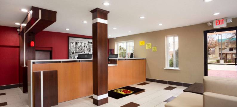 乔普林速8酒店(Super 8 by Wyndham Joplin)图片