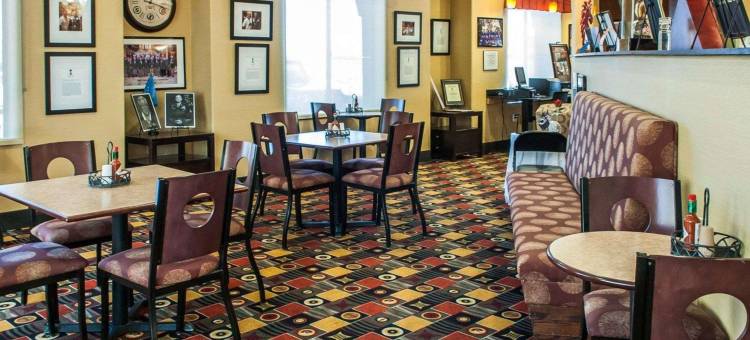 东盖洛普 66 号公寓及 40 号州际公路舒适全套房酒店(Comfort Suites Gallup East Route 66 and I-40)图片