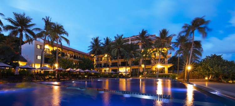 洪荣中央海滩度假村(Hon Rom Central Beach Resort)图片