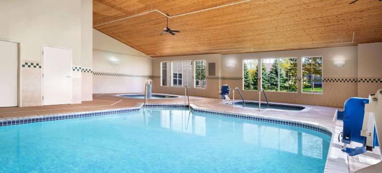 丽笙乡村酒店及套房 阿尔伯特维尔 近奥特莱斯购物中心(Country Inn & Suites by Radisson Albertville Near Outlet Mall)图片