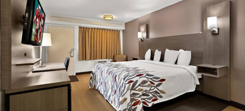 克利夫兰韦斯特莱克红顶酒店(Red Roof Inn Cleveland - Westlake)图片