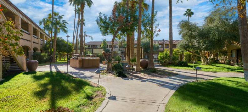 拉丰特旅馆&套房酒店(La Fuente Inn & Suites)图片