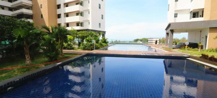 位于波德申海滨的公寓套间(30平方米)-带1个独立浴室(PD D'Wharf Residence Studio -Stunning 270° Seaview)图片