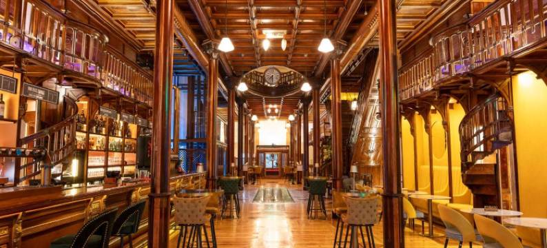 三钟酒店(Hotel Las Tres Campanas)图片