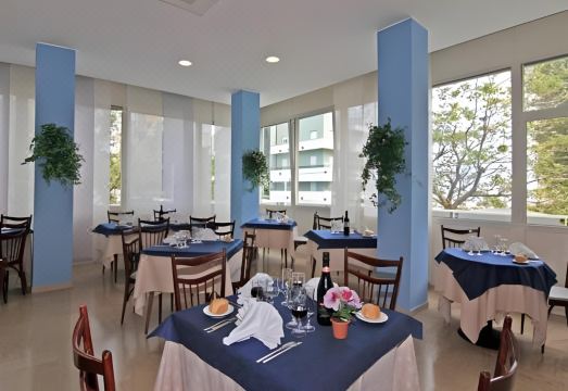 Hotel Saint Louis Hotel Overview