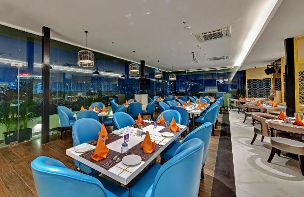 Click Collection Lucknow Hotel Overview