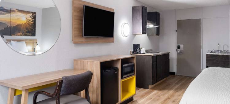 北卡罗来纳州索尔兹伯里温德姆戴斯酒店(Days Inn by Wyndham Salisbury, NC)图片