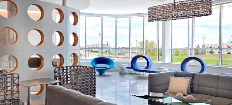 埃德蒙顿机场万丽酒店(Renaissance Edmonton Airport Hotel)图片