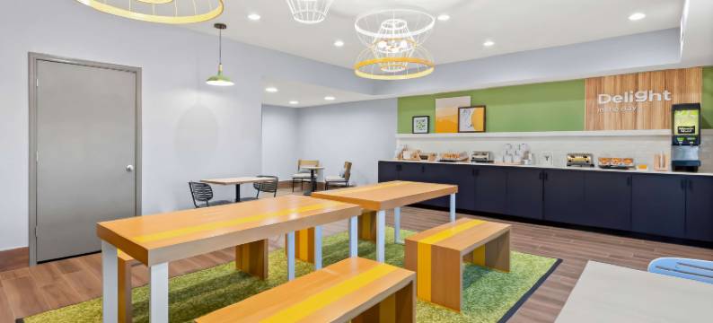 斯科茨代尔喷泉山希尔顿 Spark 酒店(Spark by Hilton Fountain Hills Scottsdale)图片