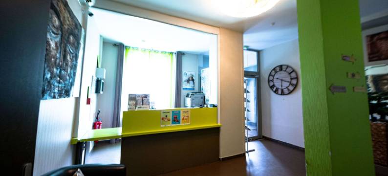 舒适阿克莱尔盖雷英式酒店(Brit Hotel Confort Auclair)图片