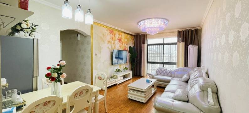 卿听房东公寓(山阳湾路分店)图片