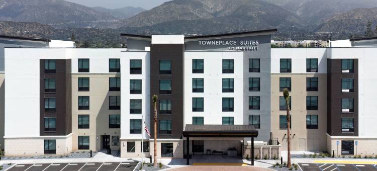 蒙罗维亚万豪唐普雷斯酒店(TownePlace Suites Monrovia)图片