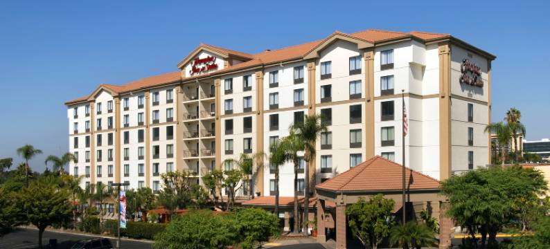 阿纳海姆加登格罗夫欢朋套房酒店(Hampton Inn & Suites Anaheim Garden Grove)图片