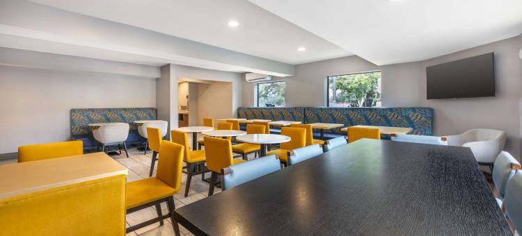 迈阿密机场舒眠酒店(Sleep Inn Miami Airport)图片