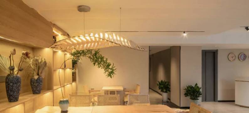 和光青年(上海光大会展中心漕宝路地铁站店)图片