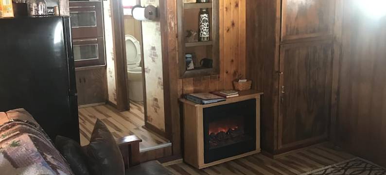 Romantic Riverfront Cabins on the Wabash River图片