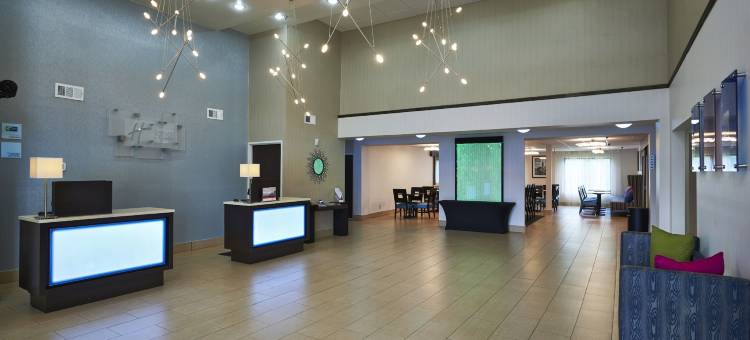 伯明翰南佩勒姆智选假日酒店(Holiday Inn Express & Suites Birmingham South - Pelham)图片