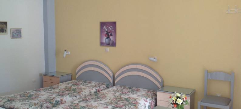 特拉富罗斯公寓(Travlos Studios)图片