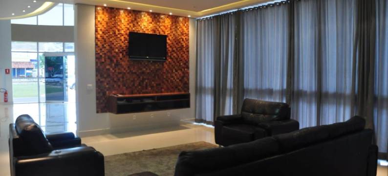 卡姆尔广场酒店(Kamur Plaza Hotel)图片