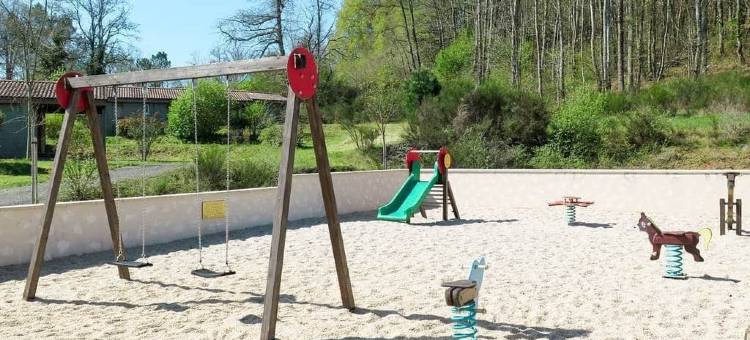 蓬美特哈姆度假村(Terres de France - les Hameaux de Pomette)图片