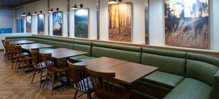 夏洛特大学研究园万豪万枫套房酒店(Fairfield Inn & Suites Charlotte University Research Park)图片