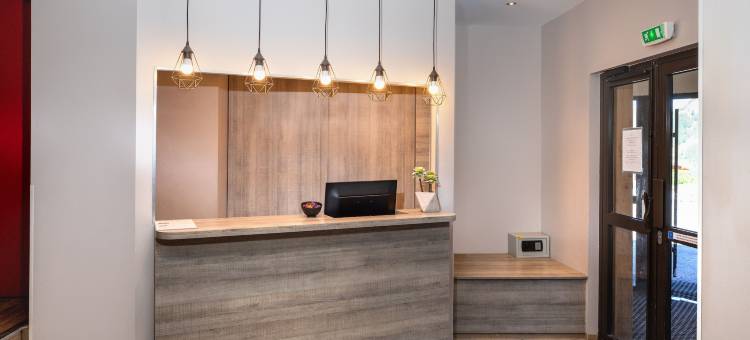 新查尔斯顿索威尔住宅(Sowell Residences New Chastillon)图片