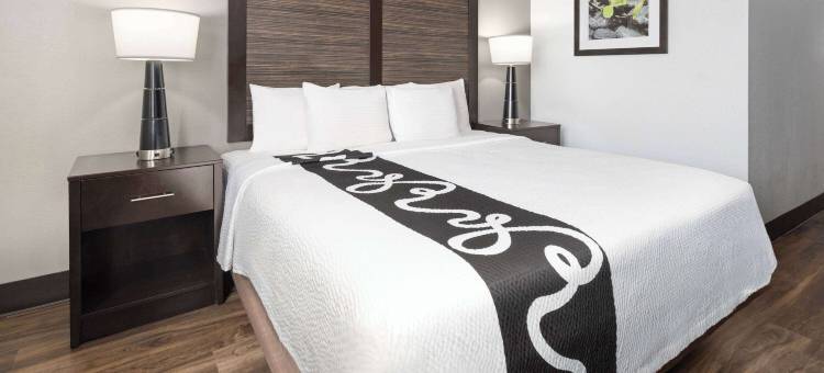 布法罗机场拉昆塔温德姆酒店(La Quinta Inn by Wyndham Buffalo Airport)图片