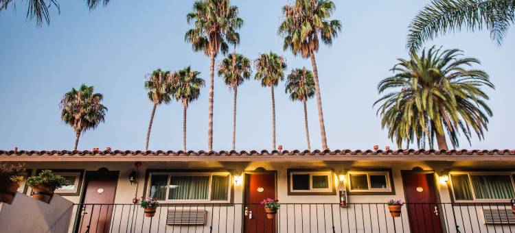 海港旁旅馆(Inn by the Harbor)图片