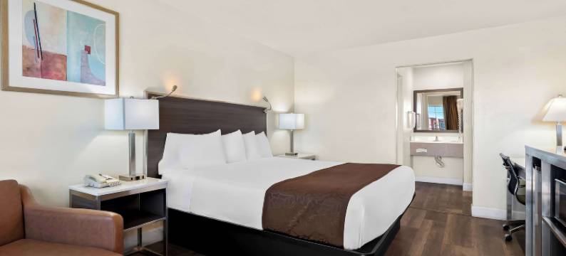 费拉格尔斯塔夫美洲最佳价值套房酒店(Americas Best Value Inn and Suites Flagstaff)图片