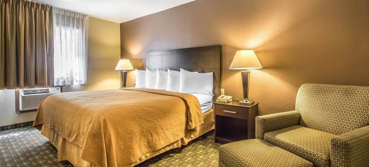 迪科拉凯艺套房酒店(Quality Inn & Suites Decorah)图片