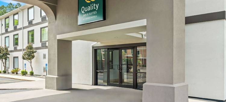 比洛克西 - 海洋泉品质酒店及套房(Quality Inn & Suites Biloxi - Ocean Springs)图片